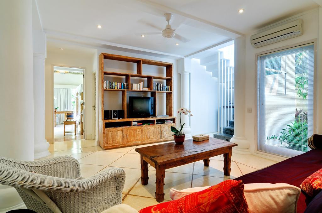Villa Sipo Seminyak Rum bild