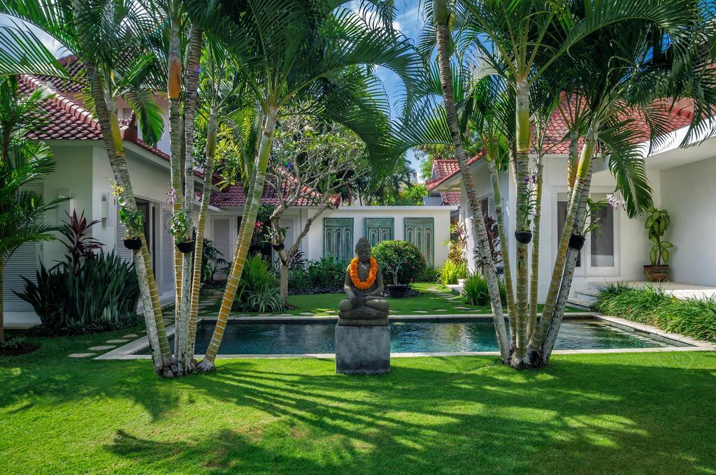 Villa Sipo Seminyak Rum bild
