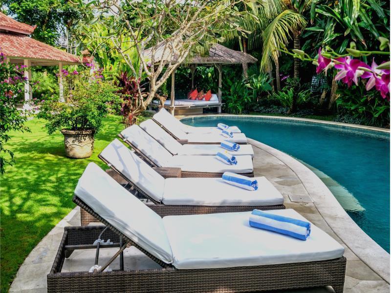 Villa Sipo Seminyak Exteriör bild